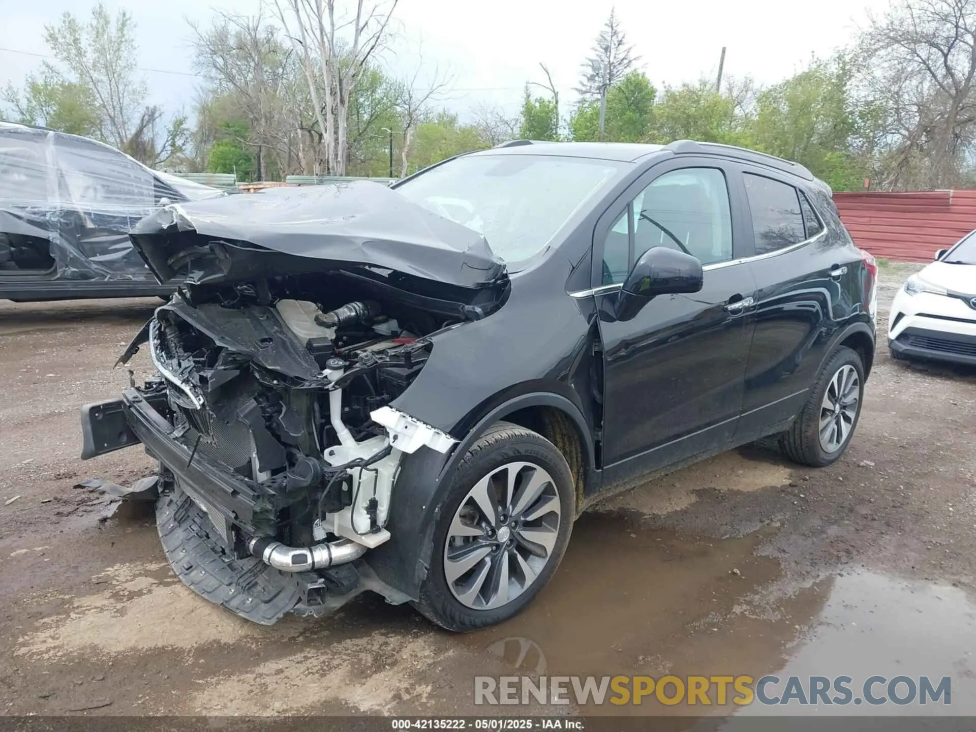 2 fotografías del automóvil dañado KL4CJESM1NB555813 BUICK ENCORE 2022