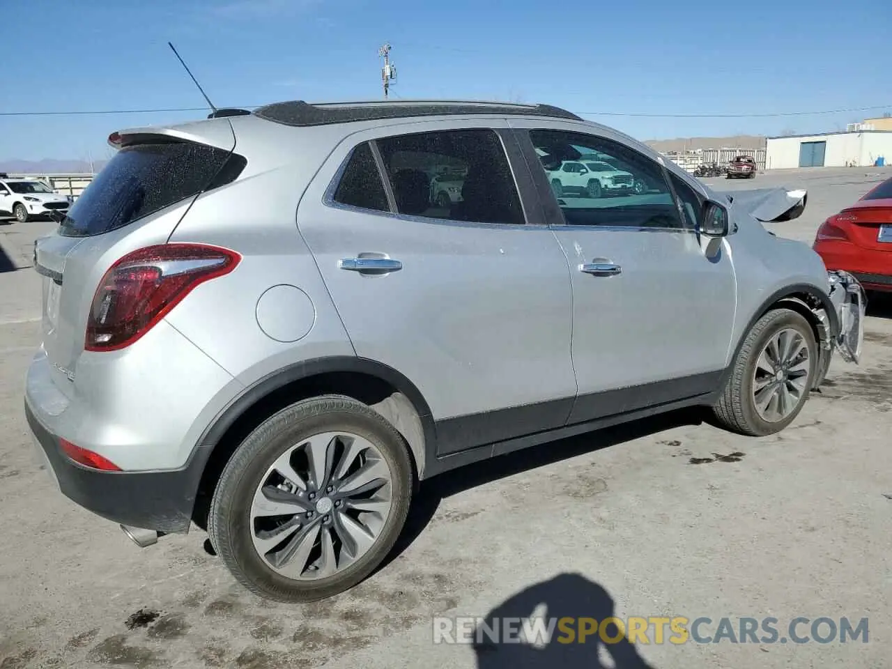3 fotografías del automóvil dañado KL4CJESM1NB560025 BUICK ENCORE 2022