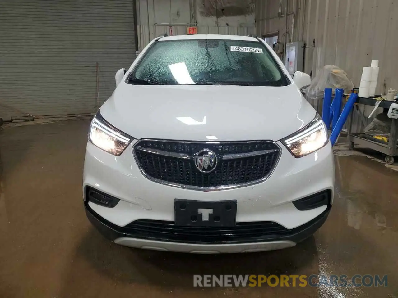 5 fotografías del automóvil dañado KL4CJESM3NB522666 BUICK ENCORE 2022