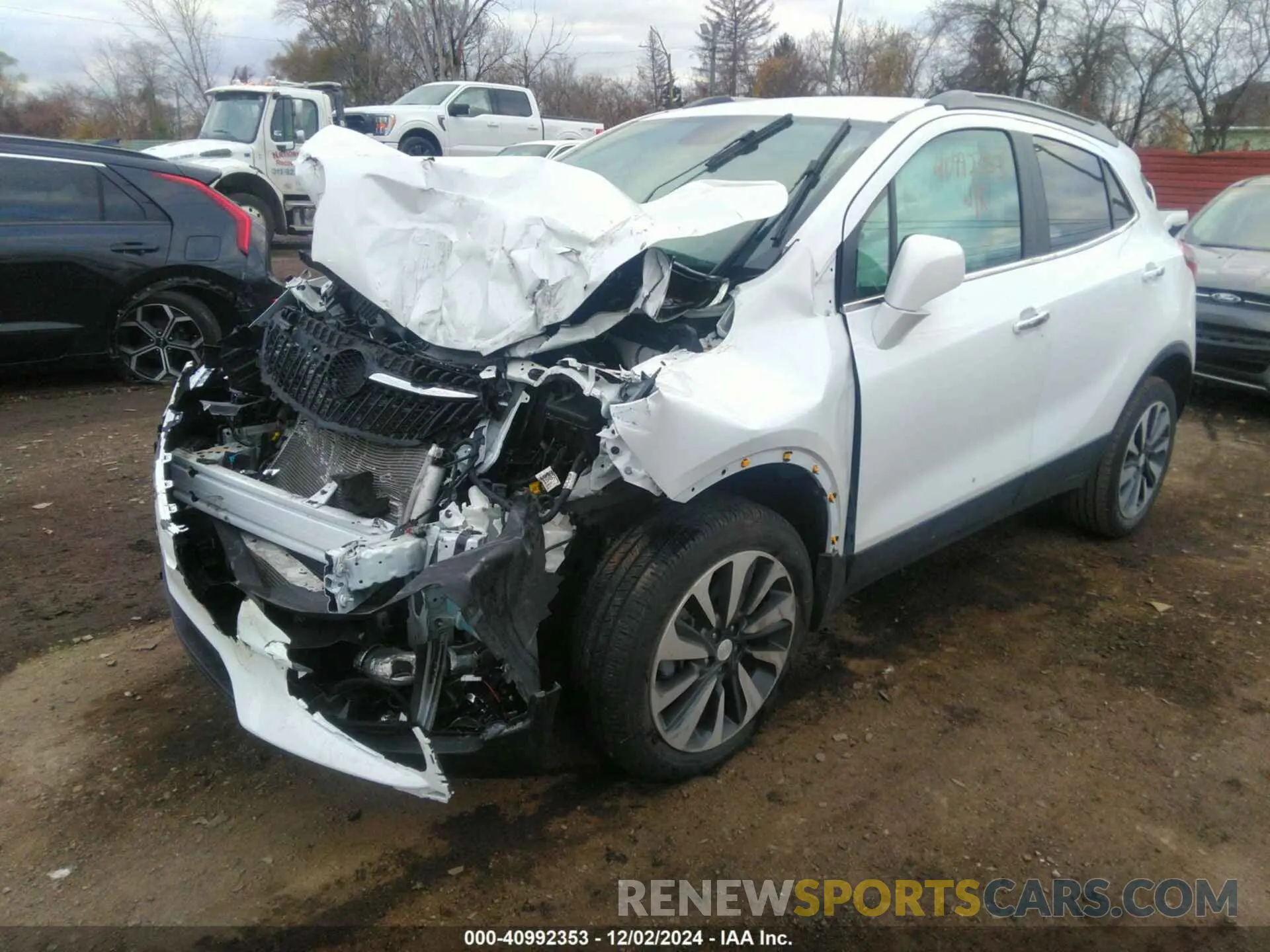 2 fotografías del automóvil dañado KL4CJESM3NB524319 BUICK ENCORE 2022