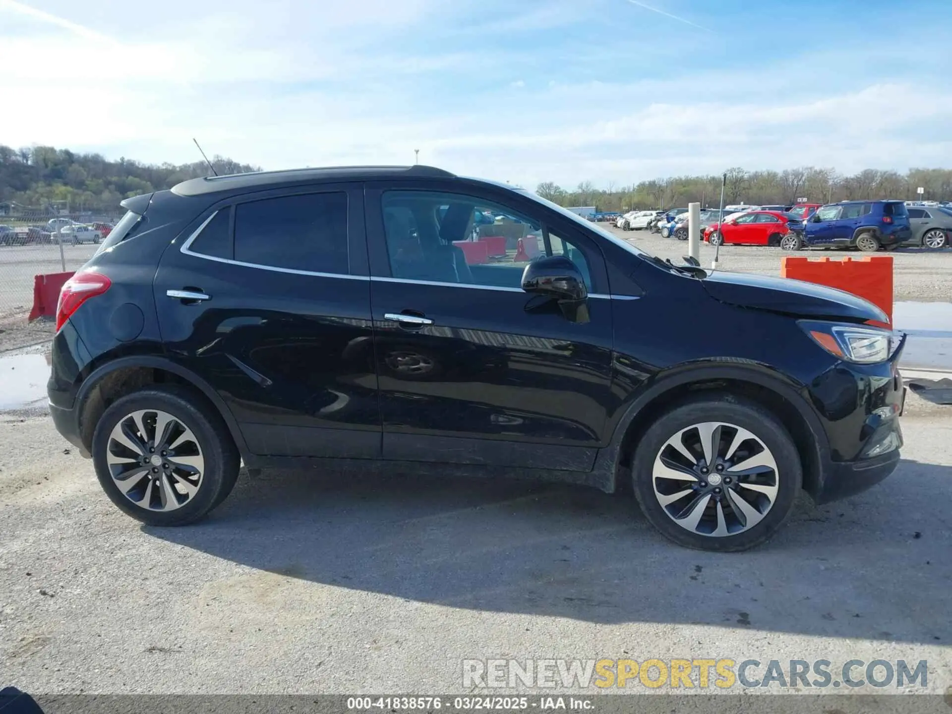 13 fotografías del automóvil dañado KL4CJESM4NB535233 BUICK ENCORE 2022