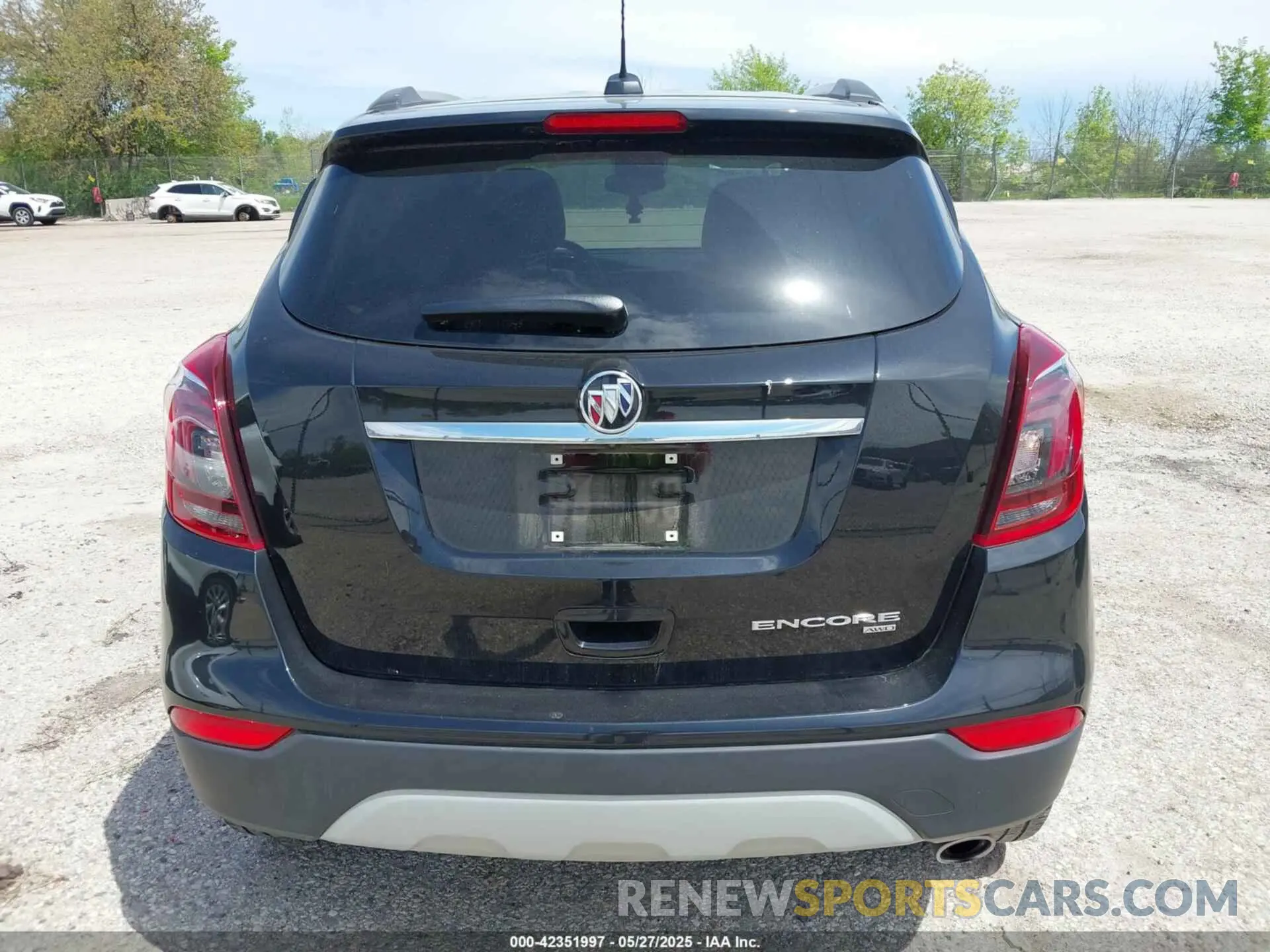 16 fotografías del automóvil dañado KL4CJESM5NB556897 BUICK ENCORE 2022