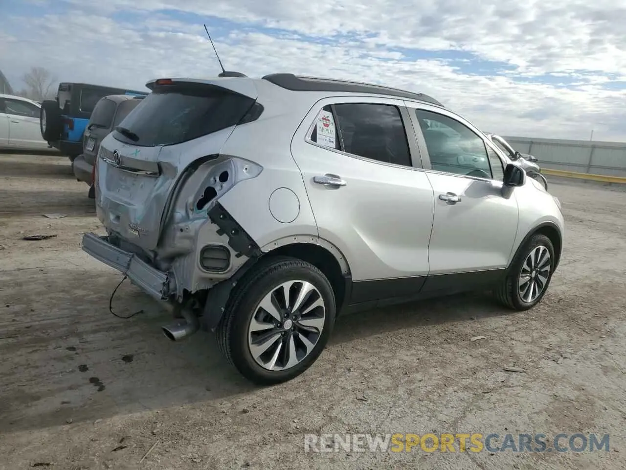 3 fotografías del automóvil dañado KL4CJESM6NB560053 BUICK ENCORE 2022