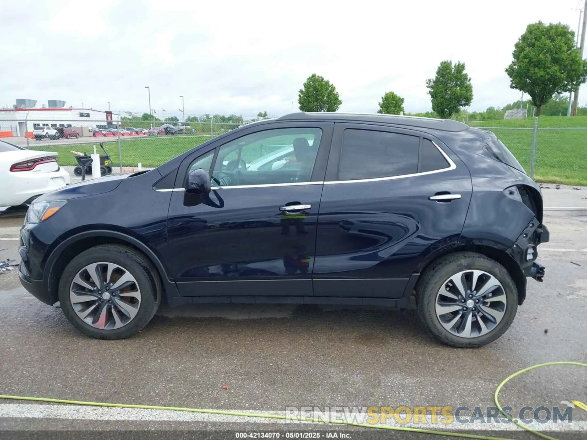 15 fotografías del automóvil dañado KL4CJESM9NB505743 BUICK ENCORE 2022