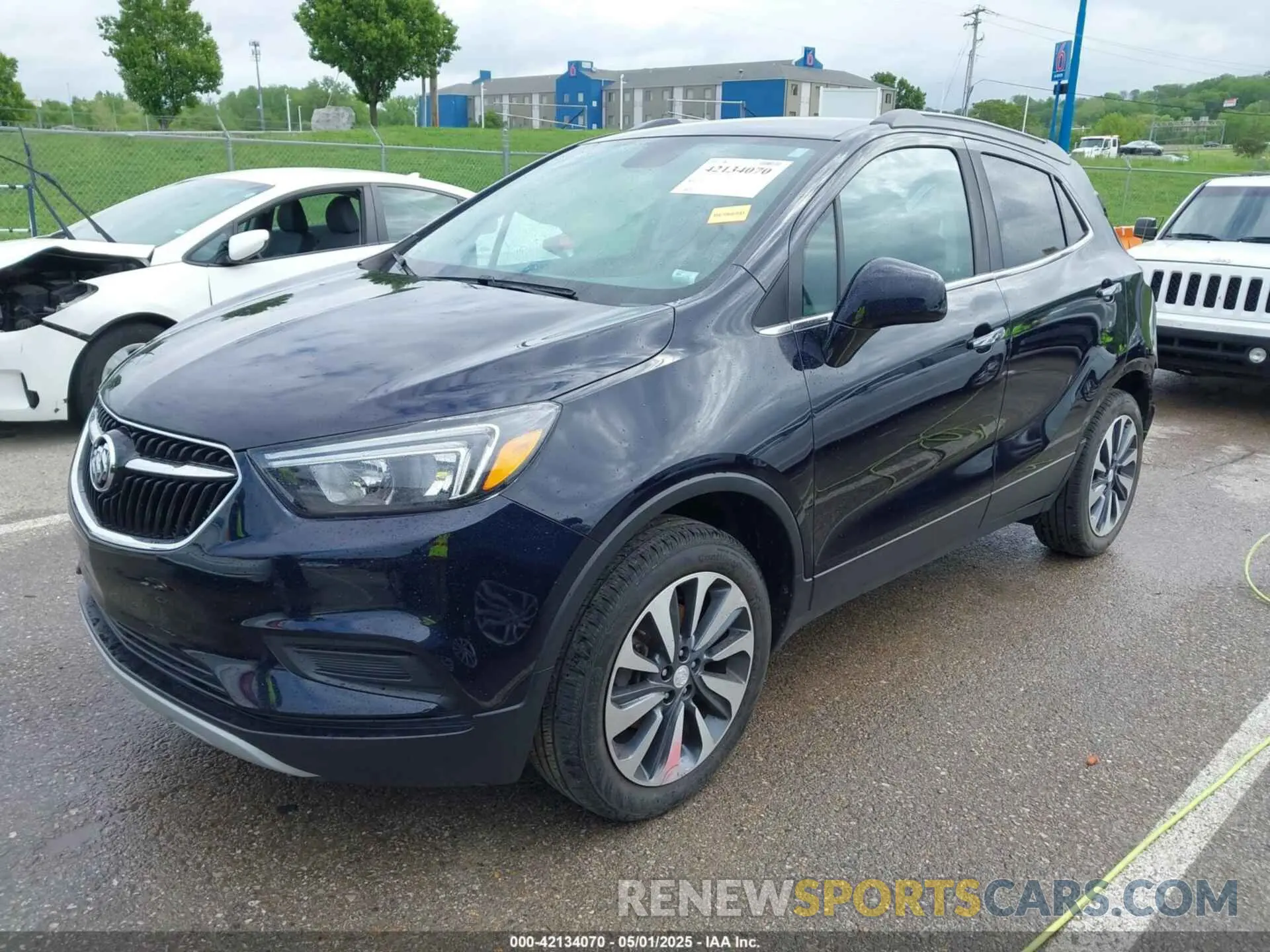 2 fotografías del automóvil dañado KL4CJESM9NB505743 BUICK ENCORE 2022