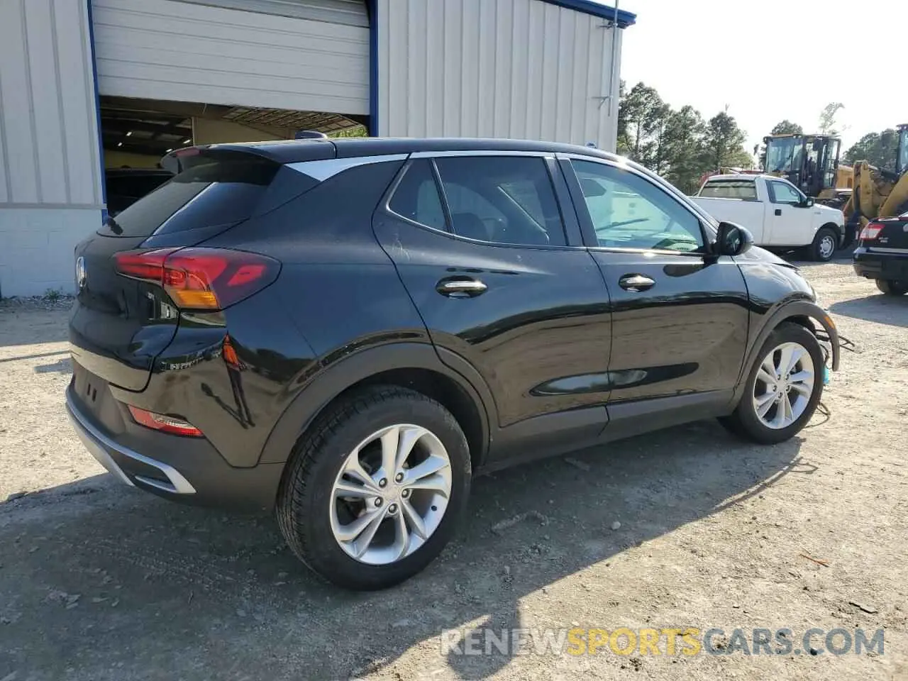 3 fotografías del automóvil dañado KL4MMBS23NB119795 BUICK ENCORE 2022