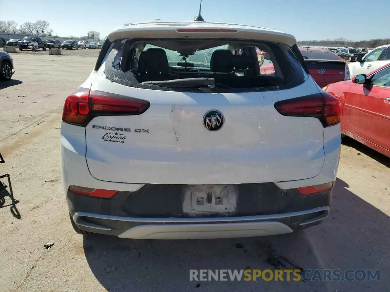 6 fotografías del automóvil dañado KL4MMBS27NB023636 BUICK ENCORE 2022