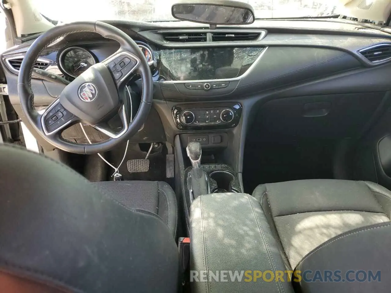 8 fotografías del automóvil dañado KL4MMBS27NB023636 BUICK ENCORE 2022