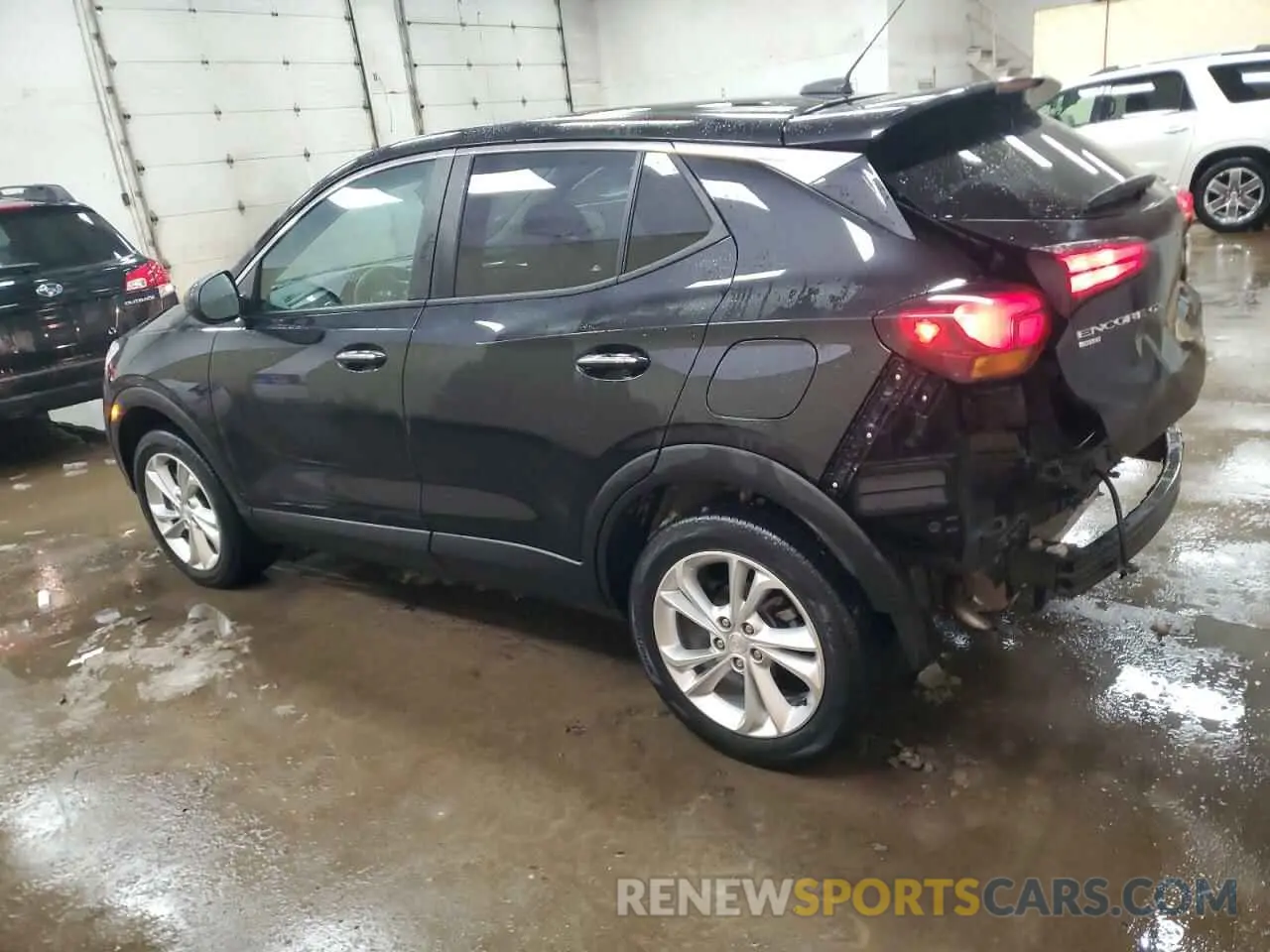 2 fotografías del automóvil dañado KL4MMCSL4NB080794 BUICK ENCORE 2022