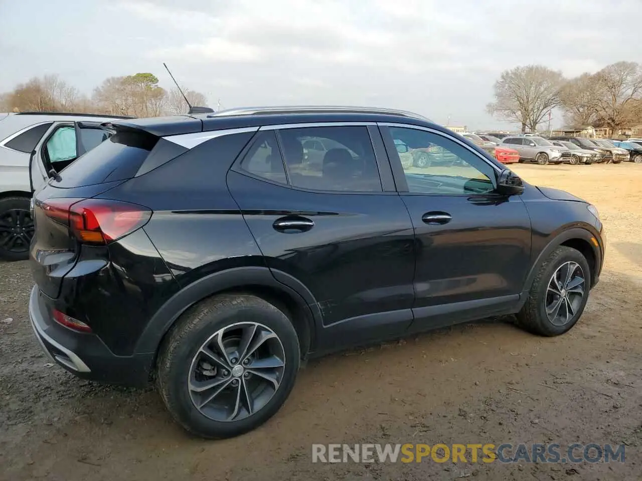 3 fotografías del automóvil dañado KL4MMDS23NB138326 BUICK ENCORE 2022