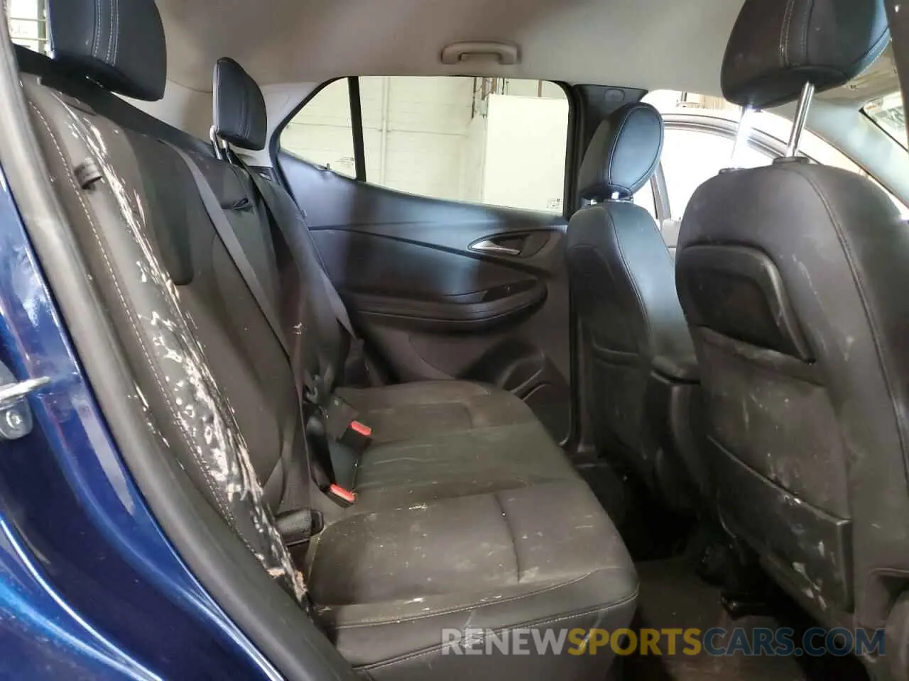 12 fotografías del automóvil dañado KL4MMESL5NB134034 BUICK ENCORE 2022