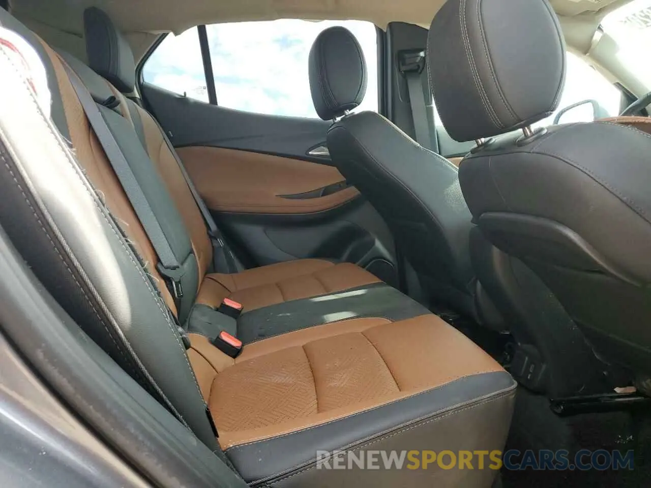 10 fotografías del automóvil dañado KL4MMFSL6NB007959 BUICK ENCORE 2022