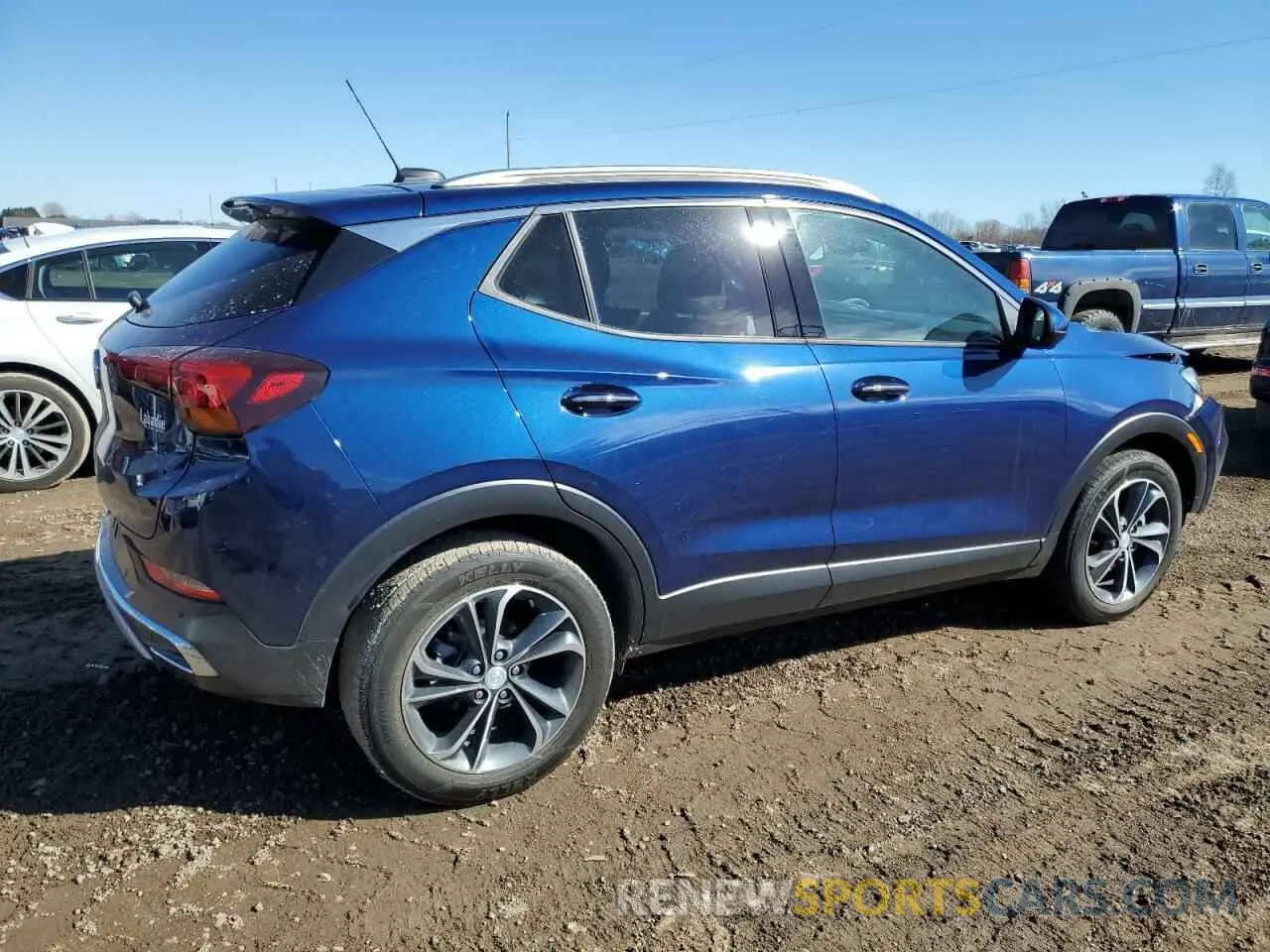 3 fotografías del automóvil dañado KL4MMFSL7NB040646 BUICK ENCORE 2022