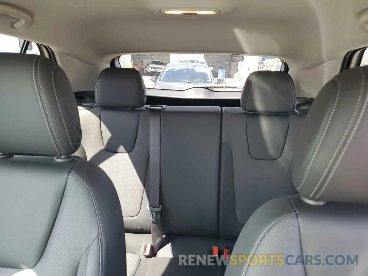 10 fotografías del automóvil dañado KL4MMBS20PB159173 BUICK ENCORE 2023