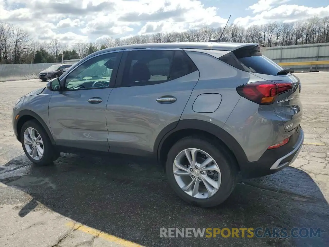 2 fotografías del automóvil dañado KL4MMBS20PB159173 BUICK ENCORE 2023