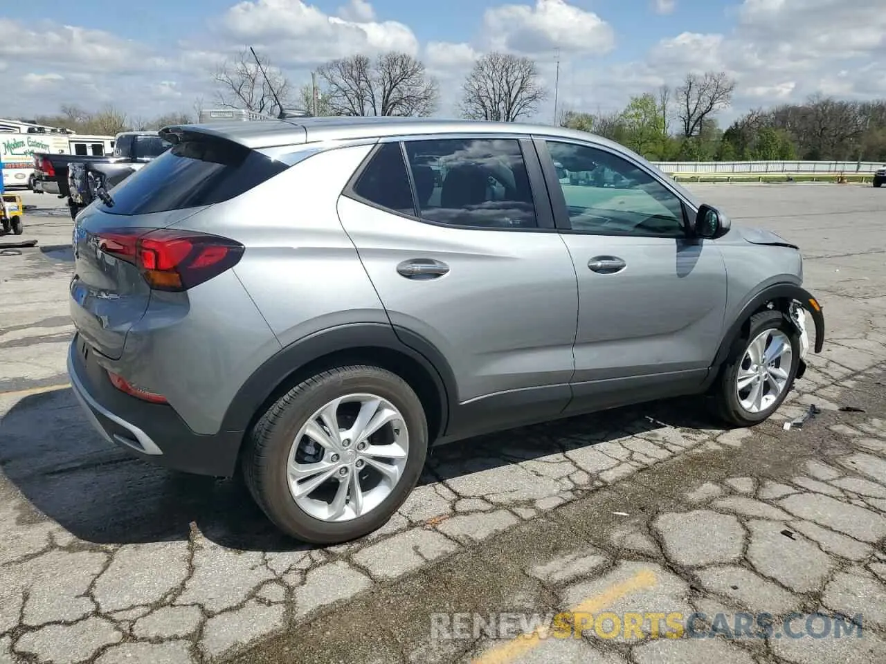 3 fotografías del automóvil dañado KL4MMBS20PB159173 BUICK ENCORE 2023