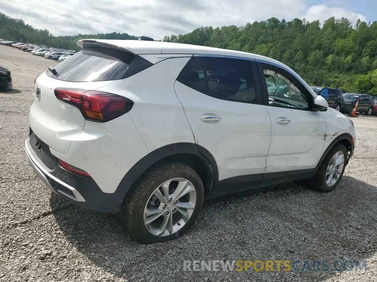 3 fotografías del automóvil dañado KL4MMBS22PB101128 BUICK ENCORE 2023