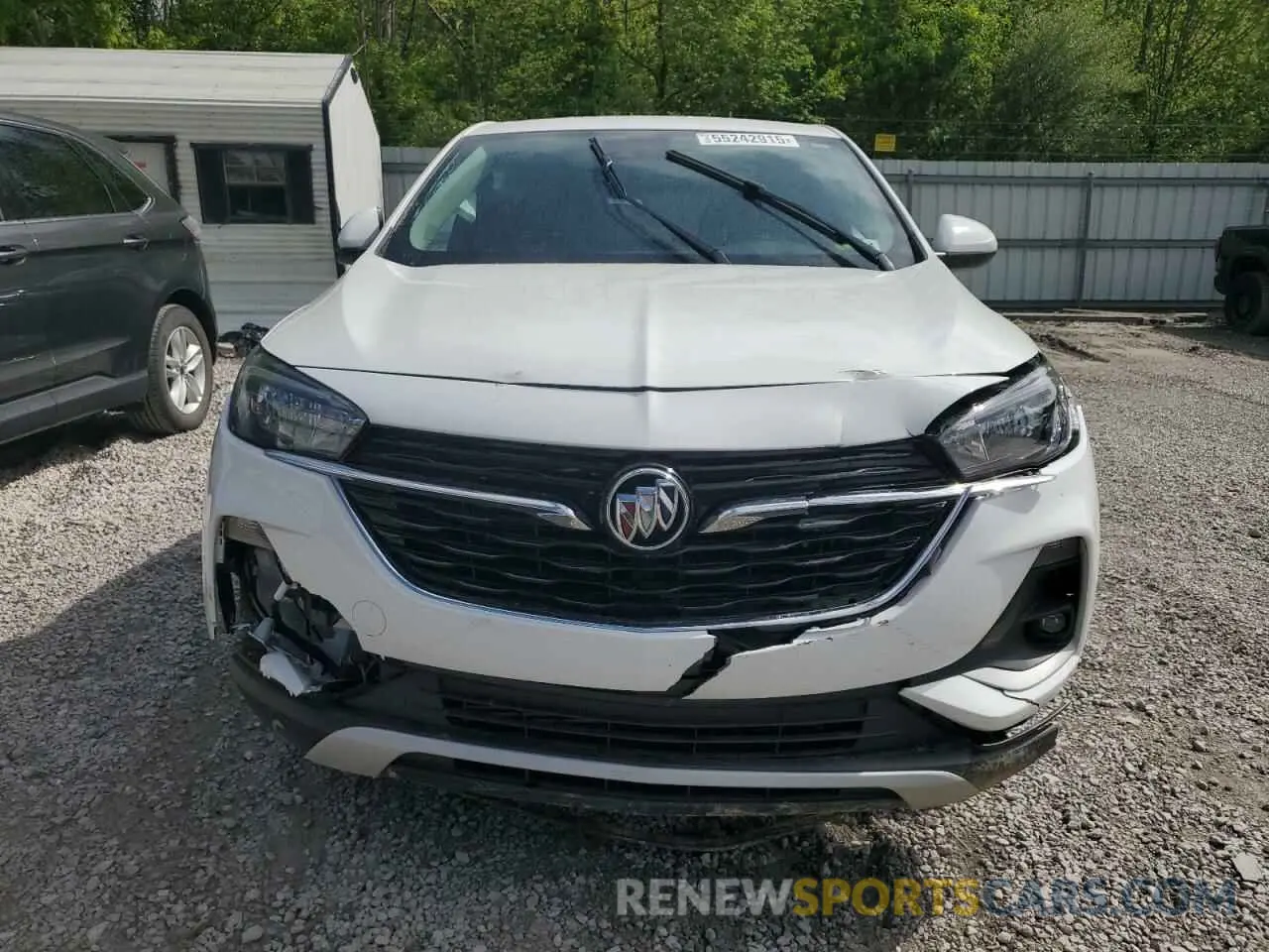 5 fotografías del automóvil dañado KL4MMBS22PB101128 BUICK ENCORE 2023