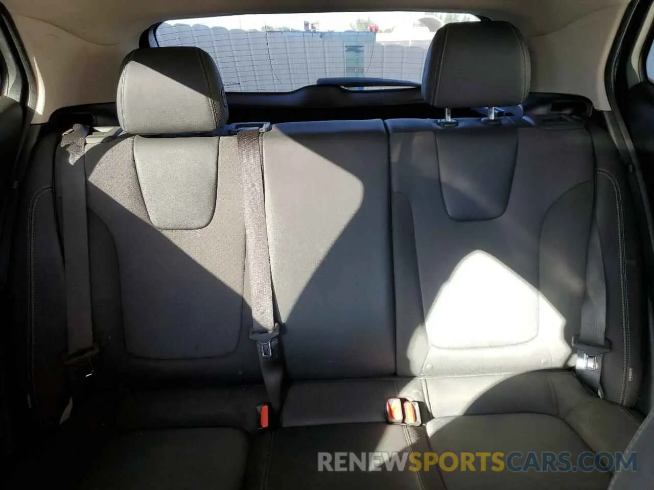 10 fotografías del automóvil dañado KL4MMBS23PB089975 BUICK ENCORE 2023