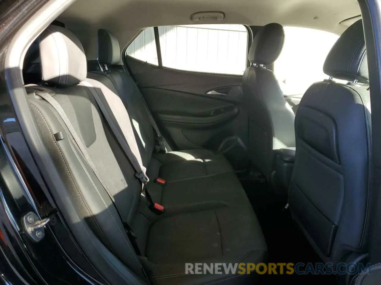 11 fotografías del automóvil dañado KL4MMBS23PB089975 BUICK ENCORE 2023