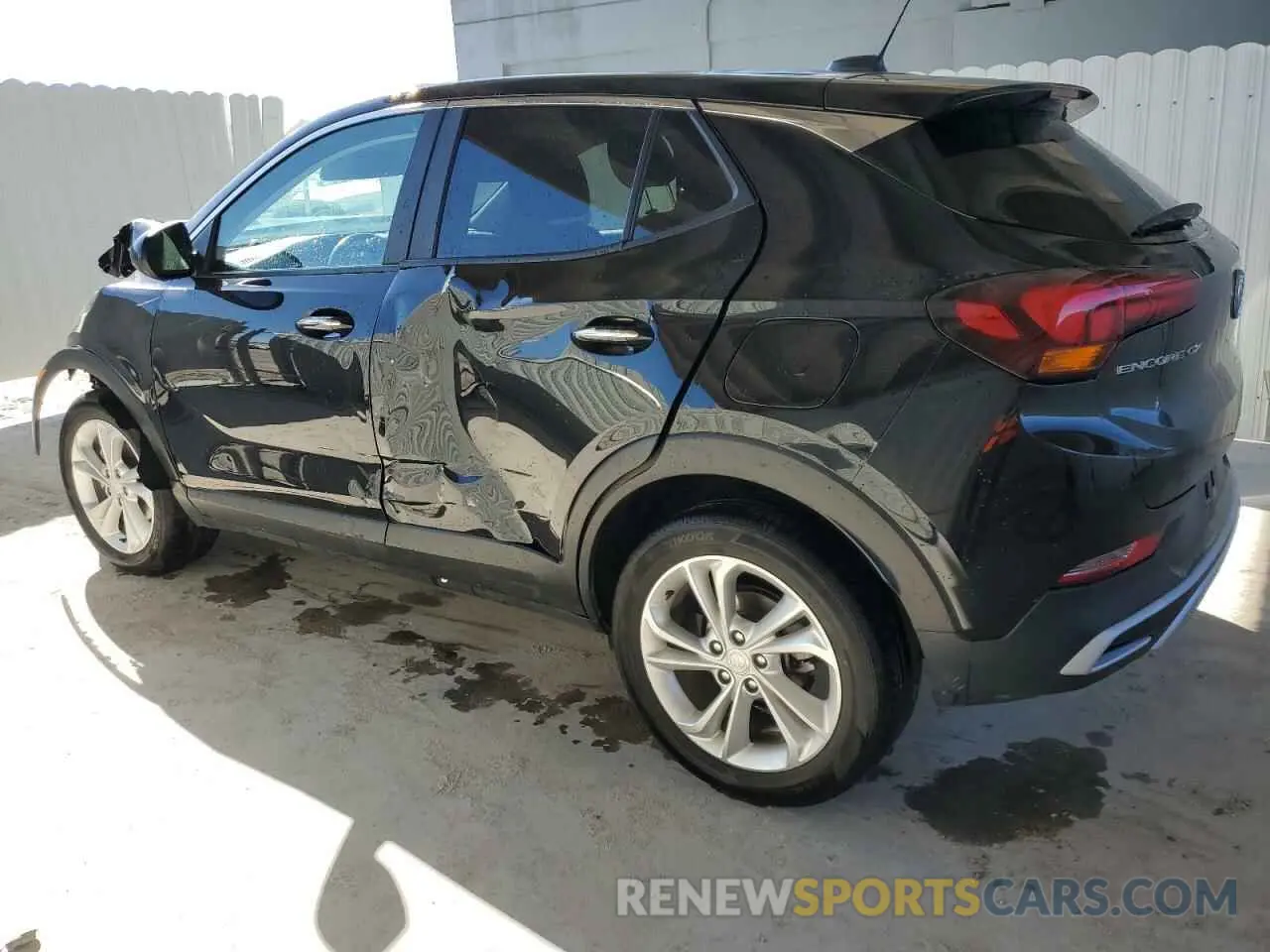 2 fotografías del automóvil dañado KL4MMBS23PB089975 BUICK ENCORE 2023