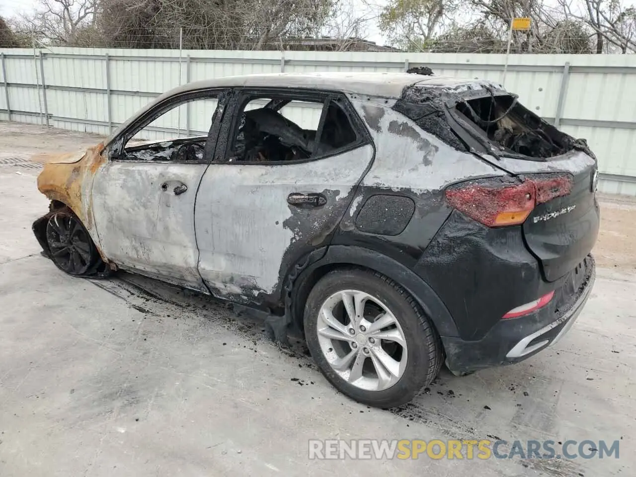 2 fotografías del automóvil dañado KL4MMBS23PB154193 BUICK ENCORE 2023