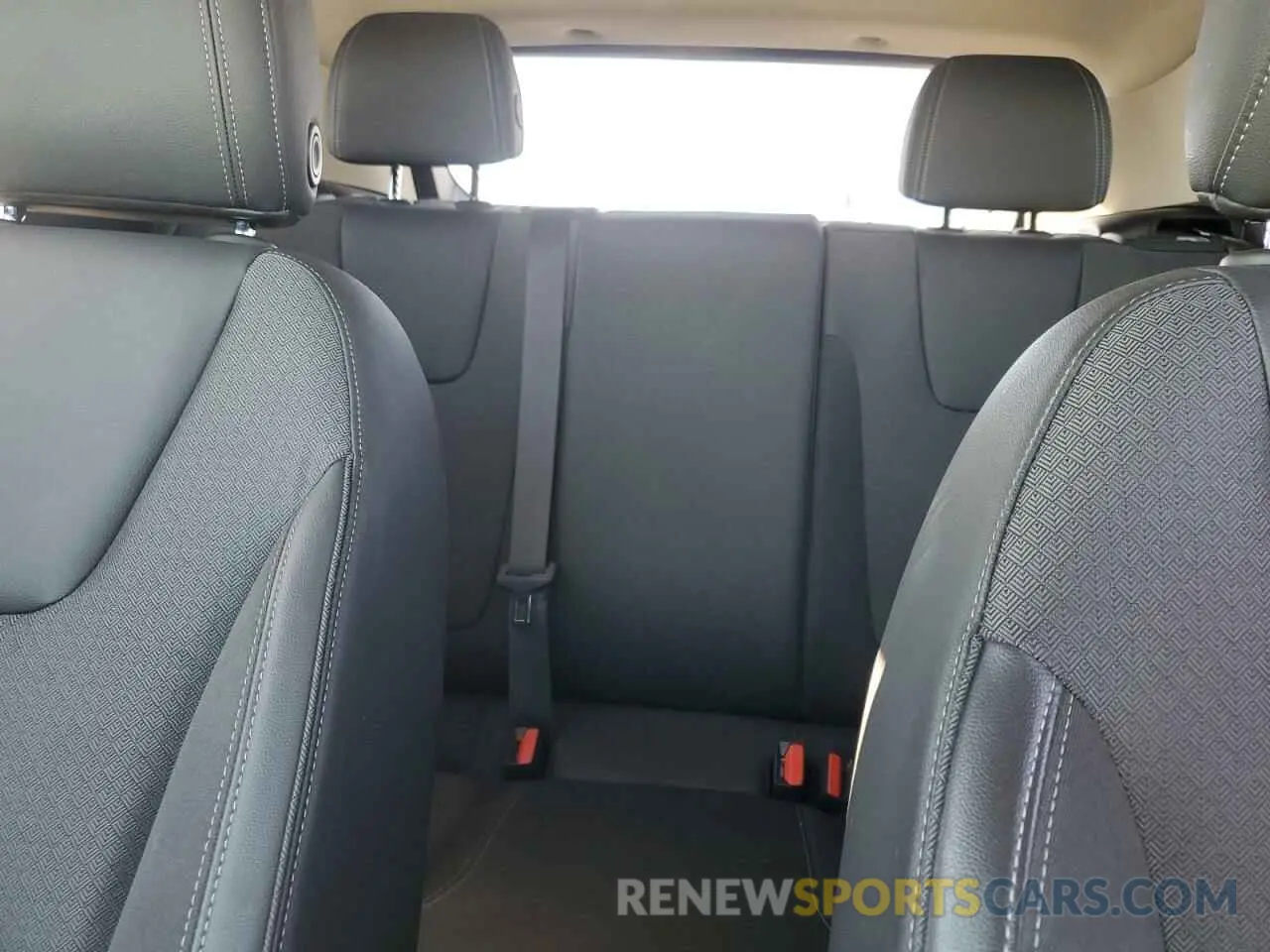 10 fotografías del automóvil dañado KL4MMBS2XPB109350 BUICK ENCORE 2023