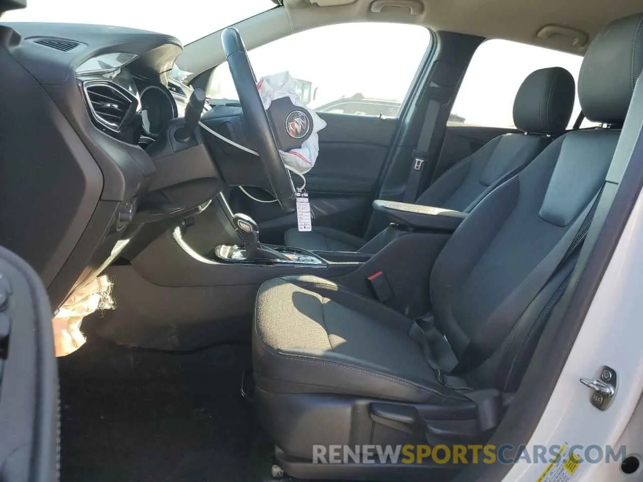 7 fotografías del automóvil dañado KL4MMBS2XPB109350 BUICK ENCORE 2023