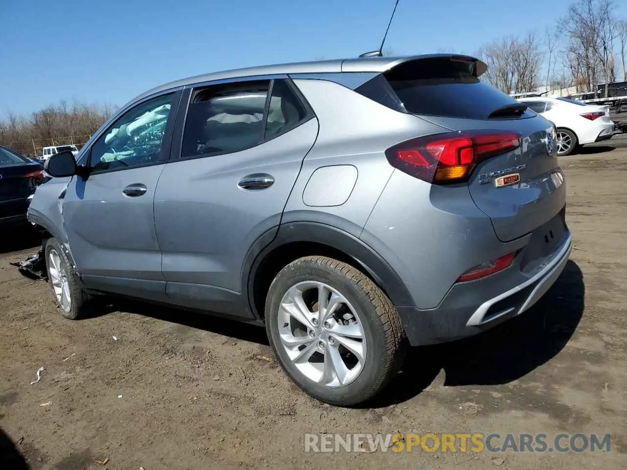 2 fotografías del automóvil dañado KL4MMCSL3PB114808 BUICK ENCORE 2023
