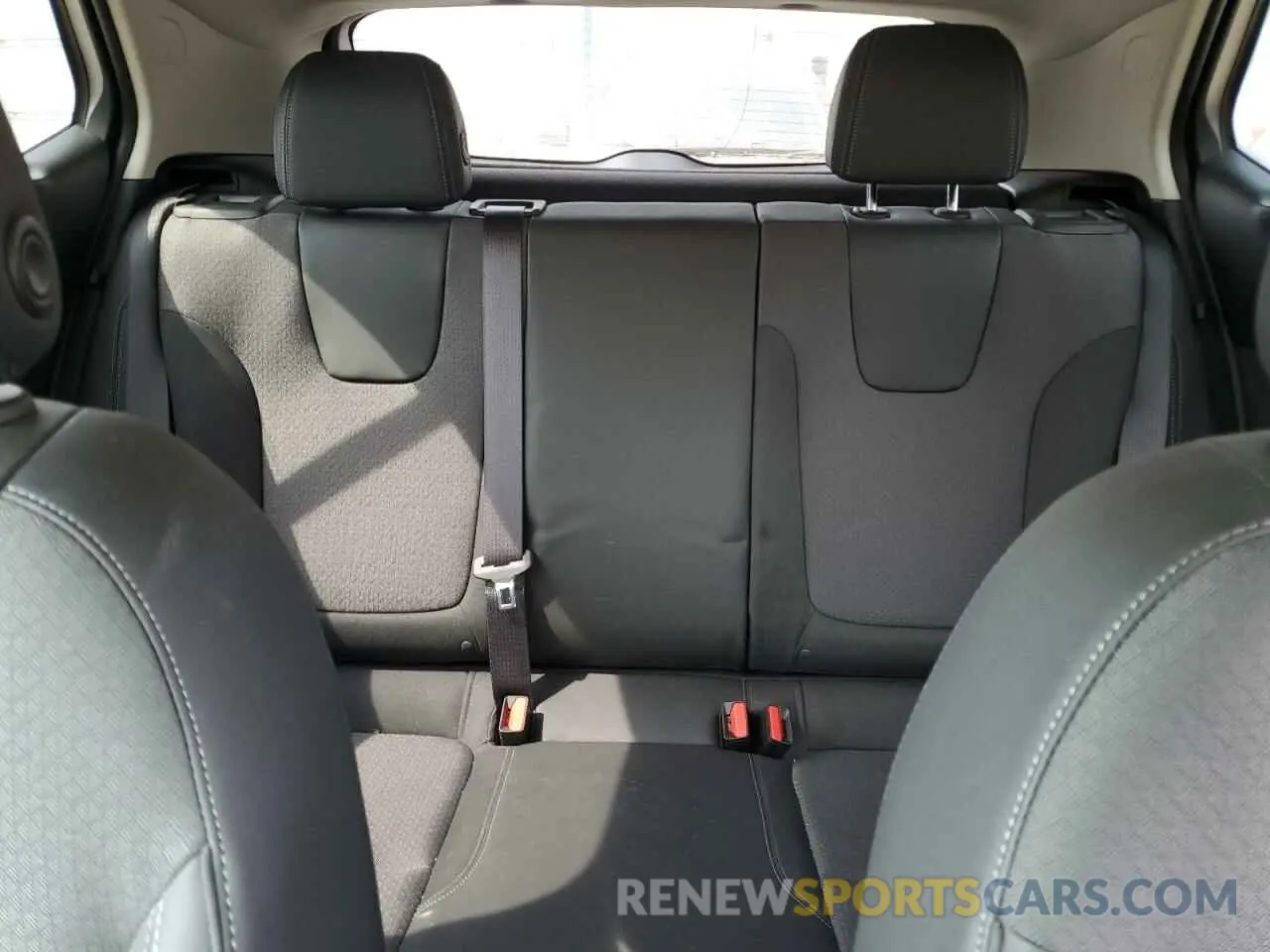 10 fotografías del automóvil dañado KL4MMCSL6PB062820 BUICK ENCORE 2023