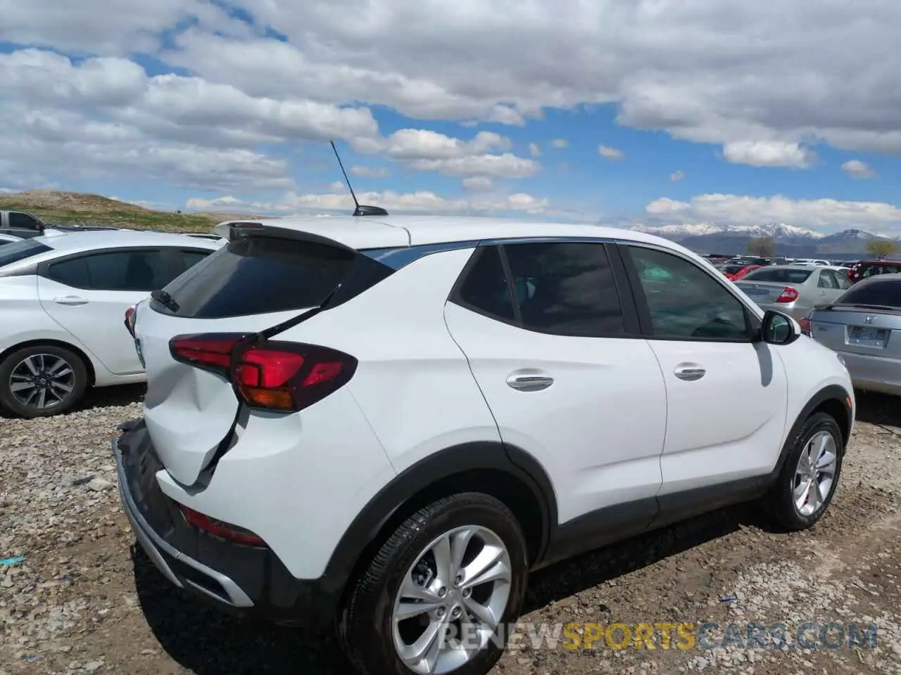 3 fotografías del automóvil dañado KL4MMCSL8PB131345 BUICK ENCORE 2023