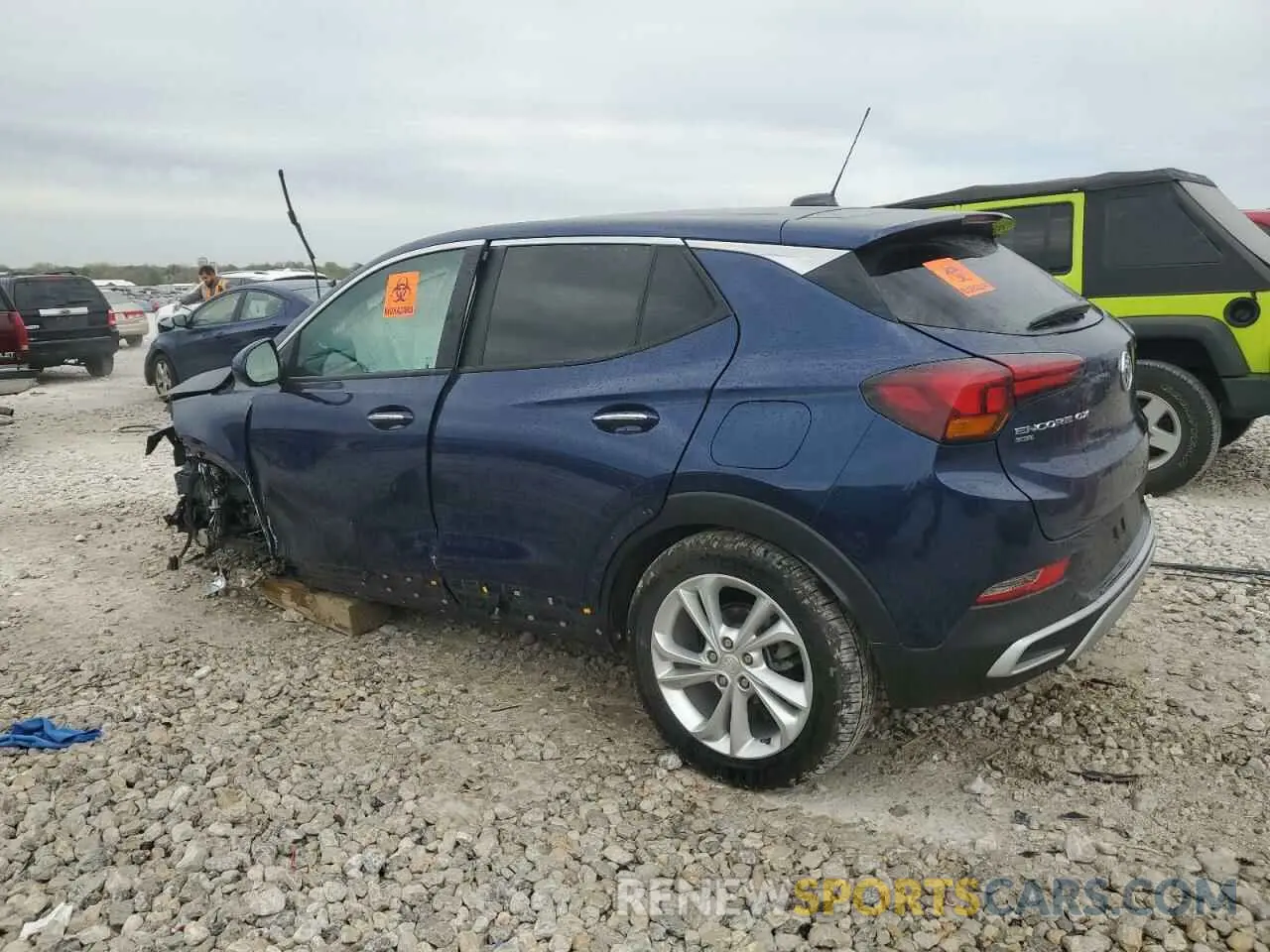 2 fotografías del automóvil dañado KL4MMCSL9PB009819 BUICK ENCORE 2023