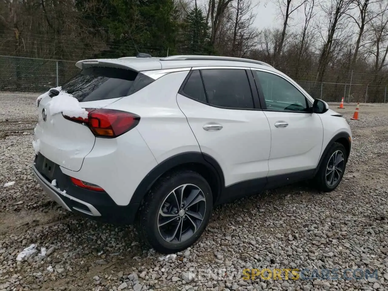 3 fotografías del automóvil dañado KL4MMDS21PB020407 BUICK ENCORE 2023