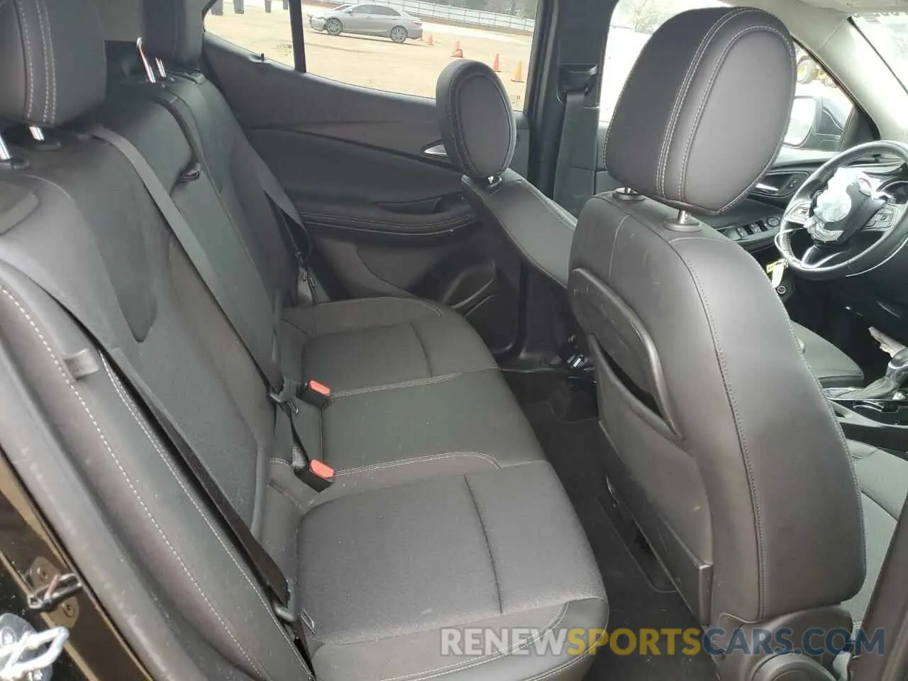 11 fotografías del automóvil dañado KL4MMDS28PB050195 BUICK ENCORE 2023