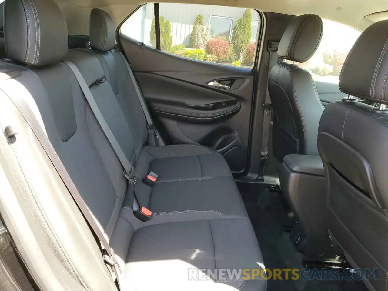11 fotografías del automóvil dañado KL4MMDSL4PB002749 BUICK ENCORE 2023