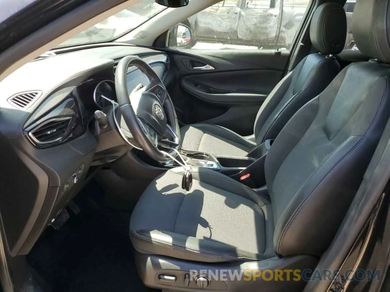 7 fotografías del automóvil dañado KL4MMDSL4PB002749 BUICK ENCORE 2023