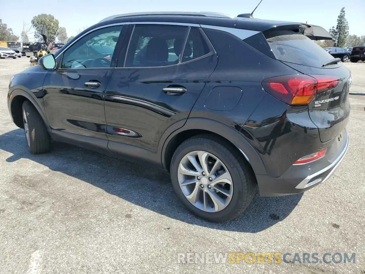 2 fotografías del automóvil dañado KL4MMGSL1PB082190 BUICK ENCORE 2023