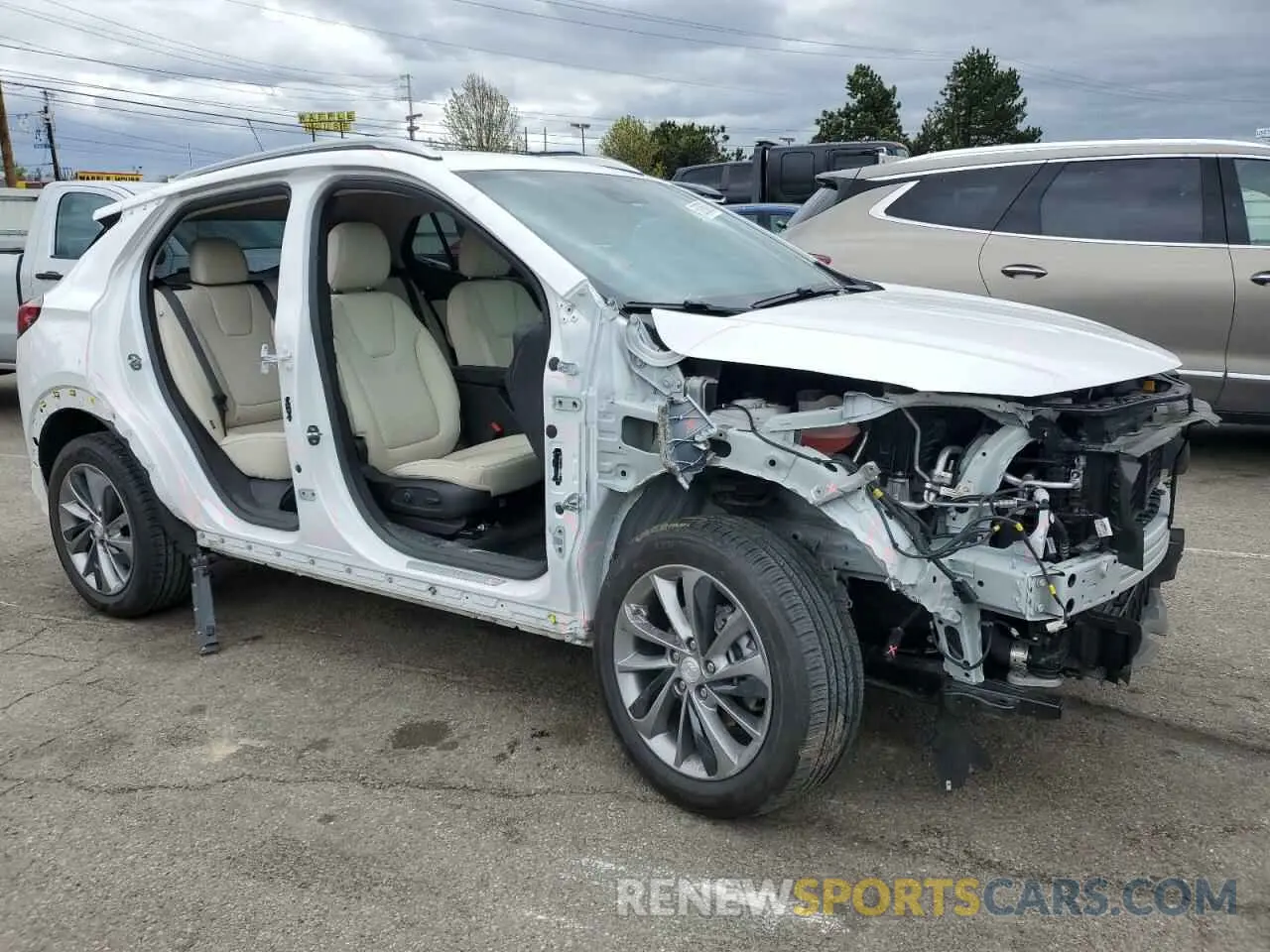 4 fotografías del automóvil dañado KL4MMGSL7PB126936 BUICK ENCORE 2023