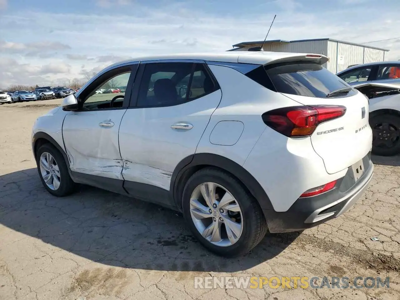 2 fotografías del automóvil dañado KL4AMBS20RB071973 BUICK ENCORE 2024