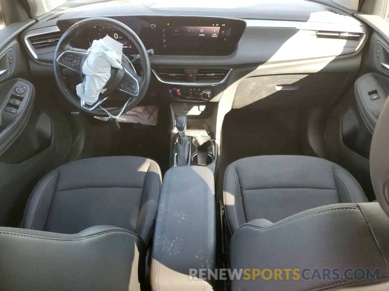 8 fotografías del automóvil dañado KL4AMBS20RB084402 BUICK ENCORE 2024