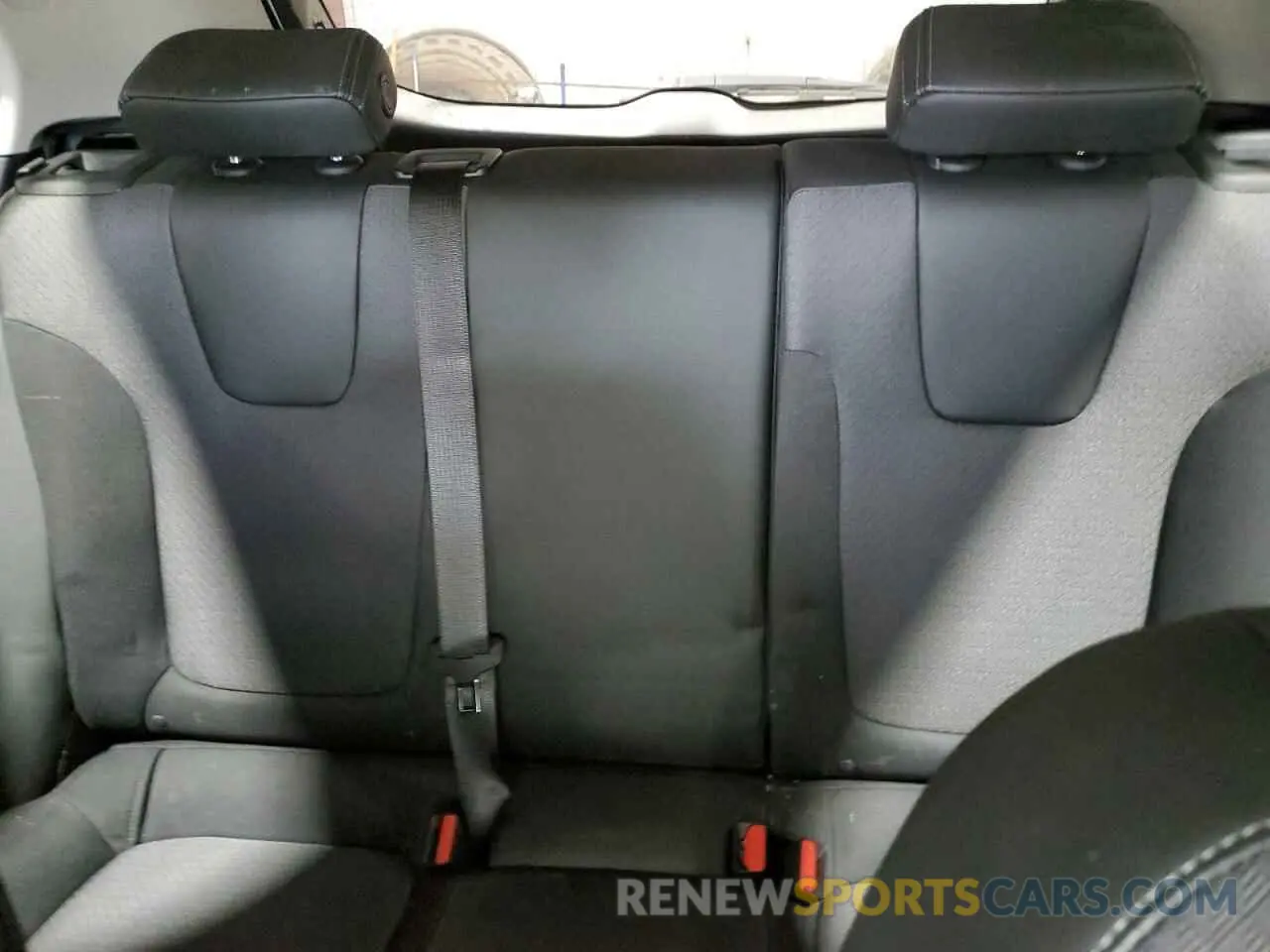 10 fotografías del automóvil dañado KL4AMBS23RB099413 BUICK ENCORE 2024