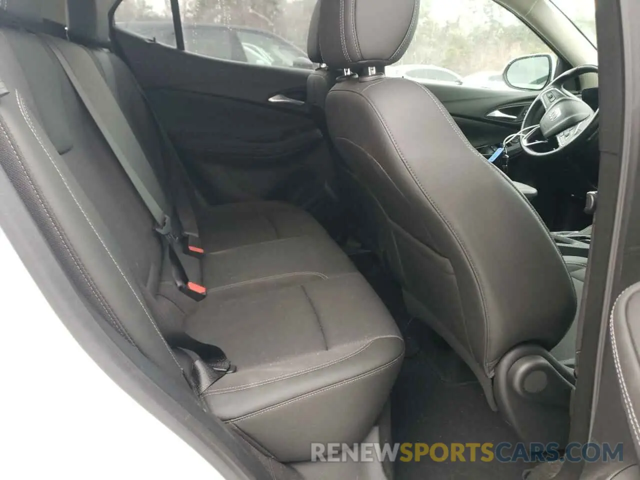 11 fotografías del automóvil dañado KL4AMBS25RB151804 BUICK ENCORE 2024