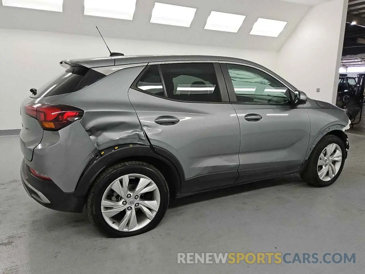 3 fotografías del automóvil dañado KL4AMBS26RB057799 BUICK ENCORE 2024