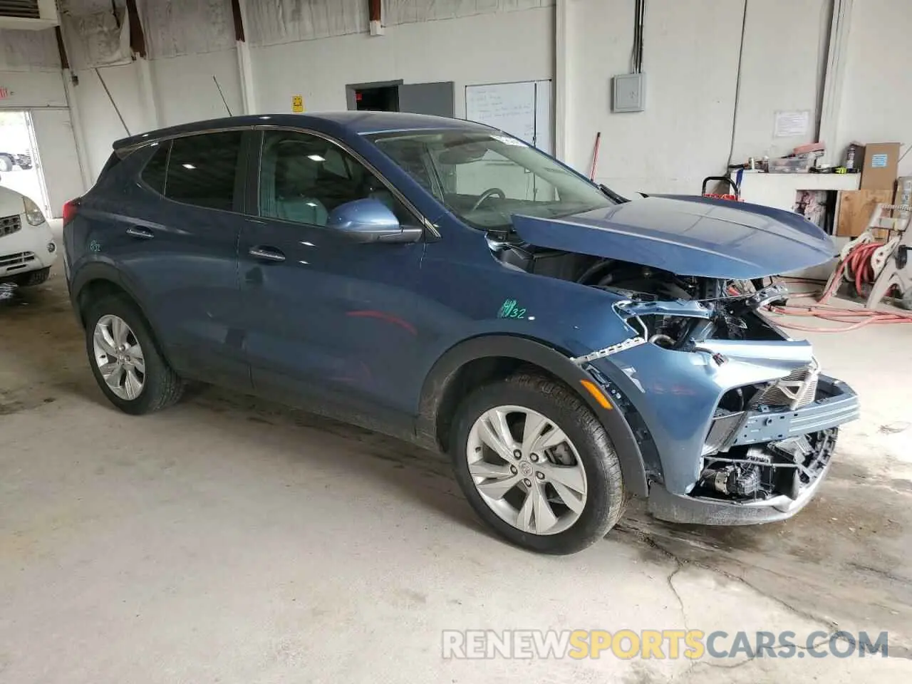 4 fotografías del automóvil dañado KL4AMBS26RB119119 BUICK ENCORE 2024