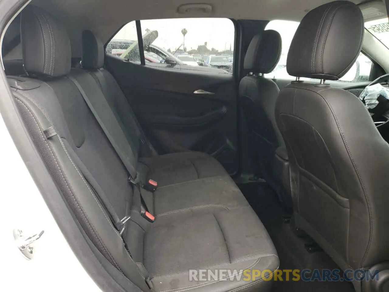 11 fotografías del automóvil dañado KL4AMBS26RB147065 BUICK ENCORE 2024
