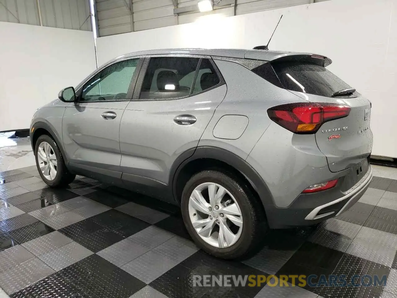 2 fotografías del automóvil dañado KL4AMBS27RB030532 BUICK ENCORE 2024