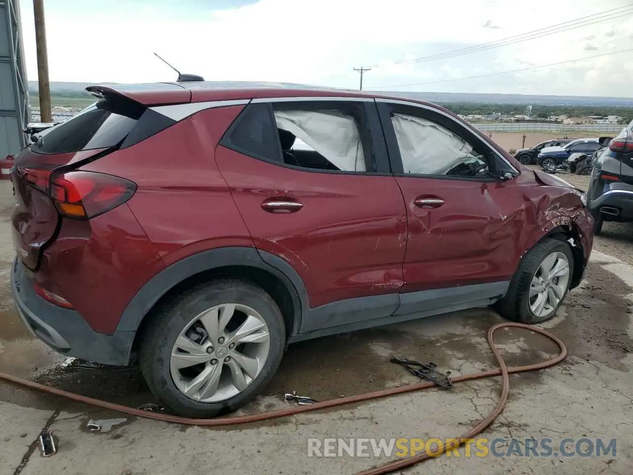 3 fotografías del automóvil dañado KL4AMBS28RB068786 BUICK ENCORE 2024