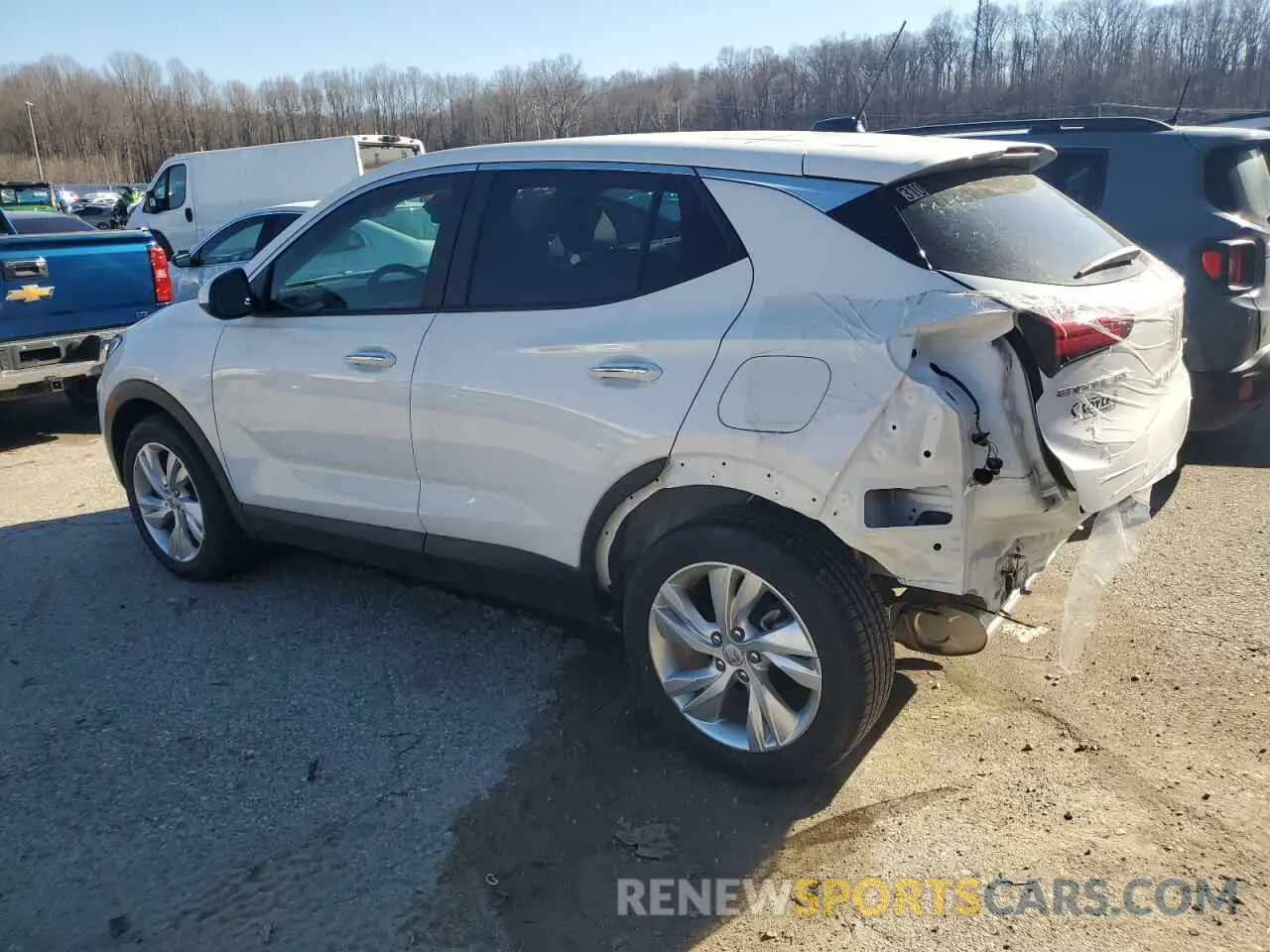 2 fotografías del automóvil dañado KL4AMBS28RB139310 BUICK ENCORE 2024