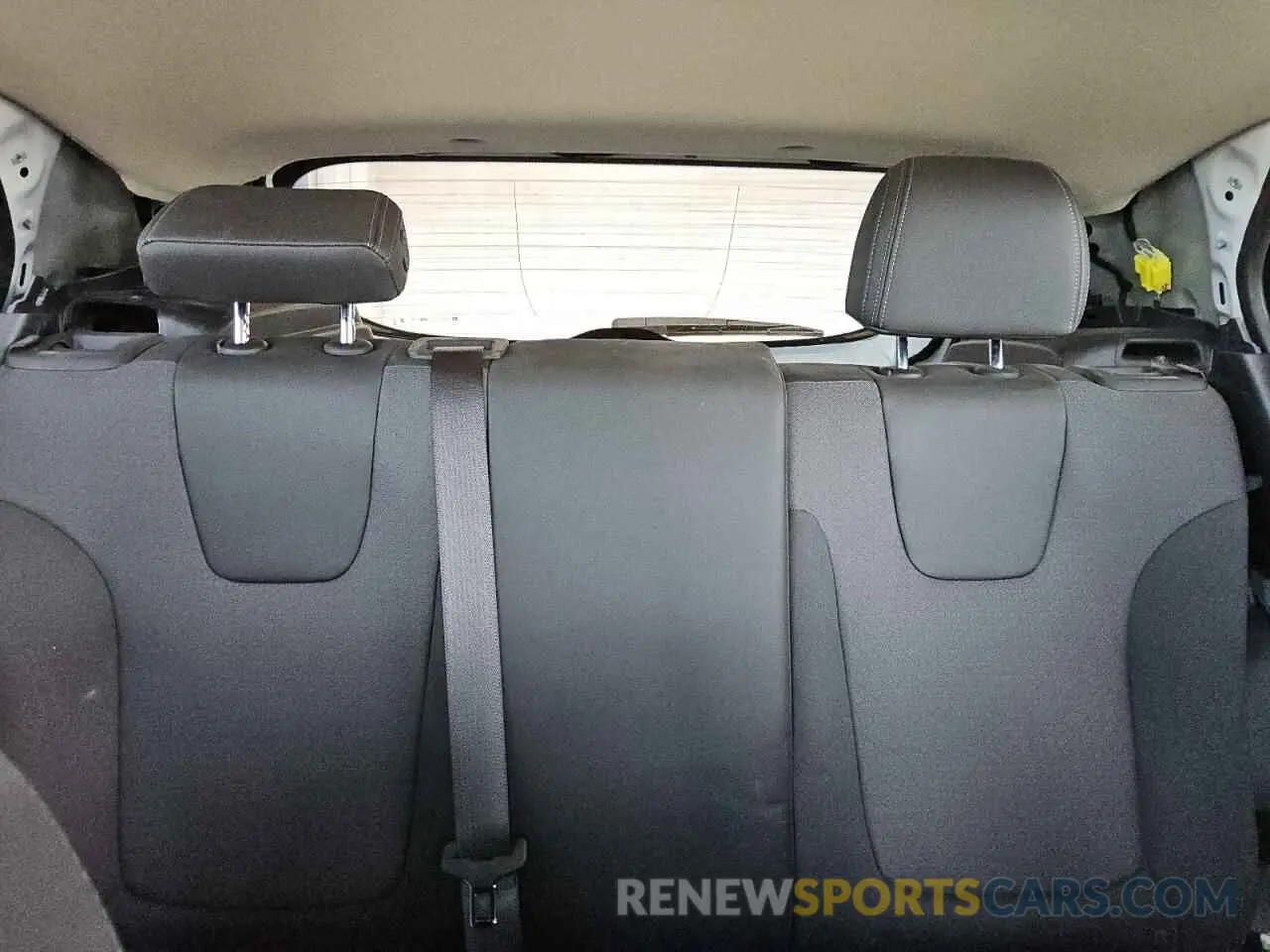 10 fotografías del automóvil dañado KL4AMBS28RB189091 BUICK ENCORE 2024