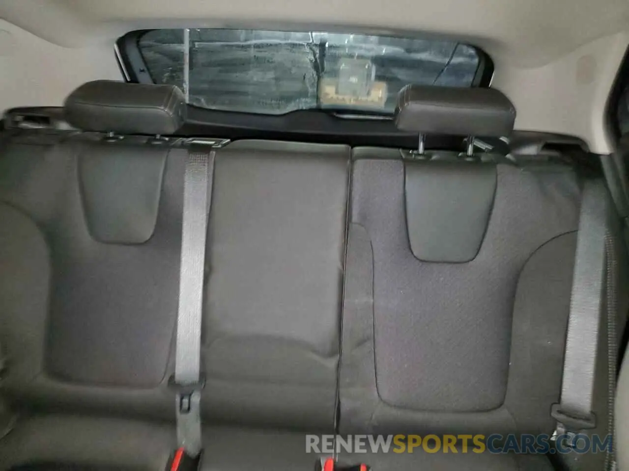 10 fotografías del automóvil dañado KL4AMBS28RB214426 BUICK ENCORE 2024